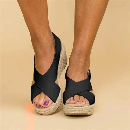 Somrig - chica eleganta espadrillesandaler