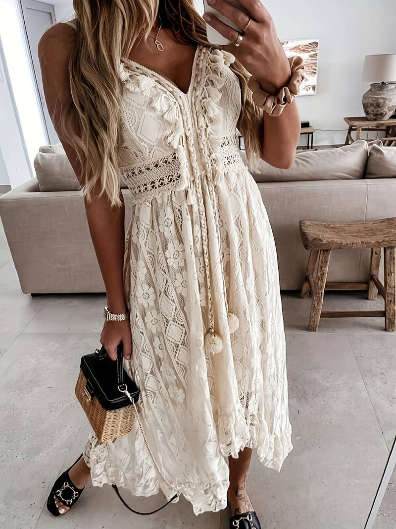 Emma – boho maxi sommarklänning med spaghettiband och v-ringning