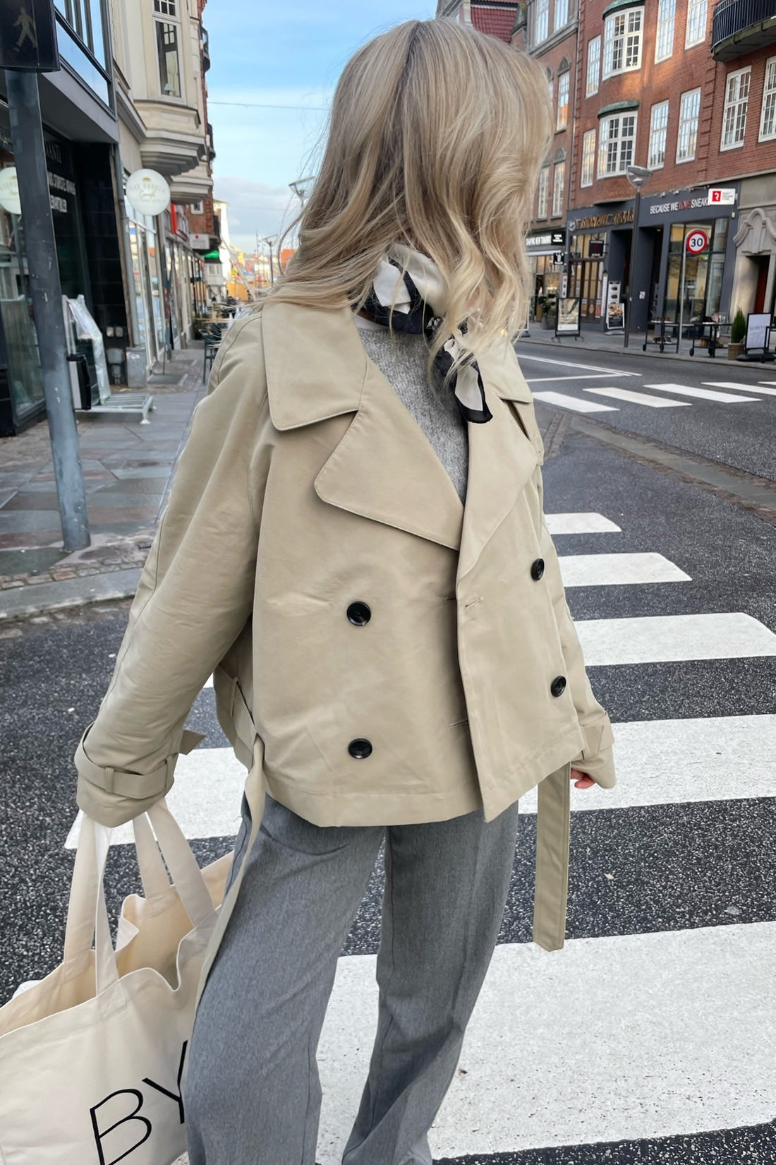 Athena | trenchcoat för kvinnor i beige