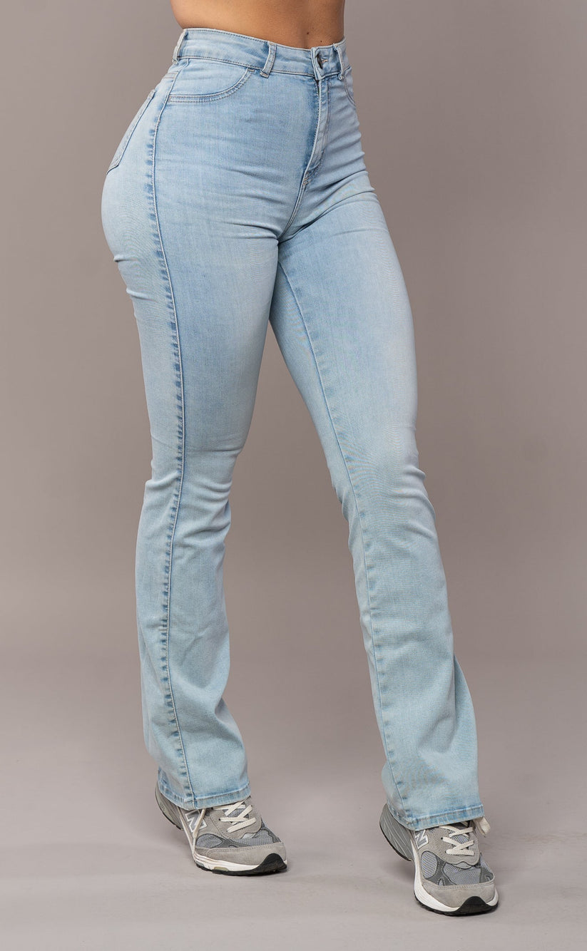 Cecile | damen utsvängda jeans im vintage-blau