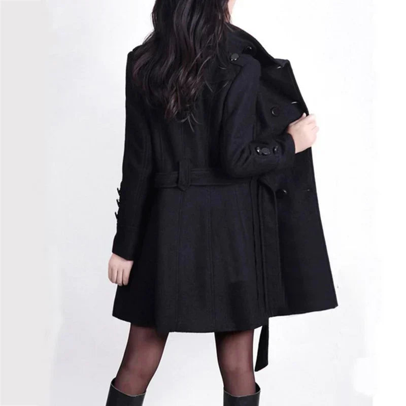 Lilyana – elegant trenchcoat för kvinnor