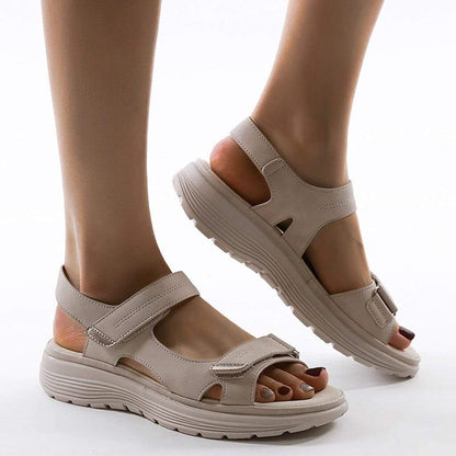 Beige orthopädische sandalen mit fußbett Damen